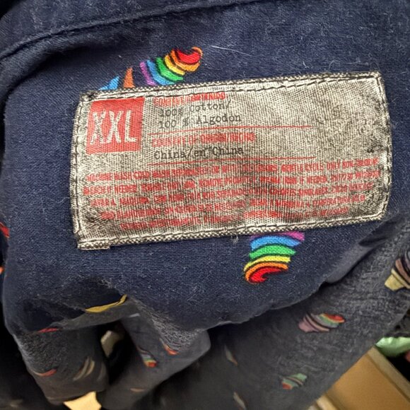 Mens XXL Navy Button-Up Shirt With Rainbow Ice Cream Cones - Picture 2 of 4
